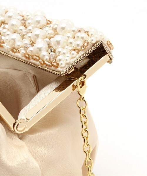 INTERPLANET WINGS(インタープラネットウィング)の「ビジュークリップパーティバッグ(クラッチバッグ・レディース・ブラック/ベージュ・FREE)」の6枚目の写真