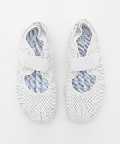 NIKE SPORTSWEAR（ナイキスポーツウェアー）の「ウィメンズ ナイキ エアリフト ブリーズ NIKE WMNS AIR RIFT BR 848386-100（スニーカー・レディース・ホワイト・22cm/23cm/24cm/25cm/29cm）」の5枚目の写真