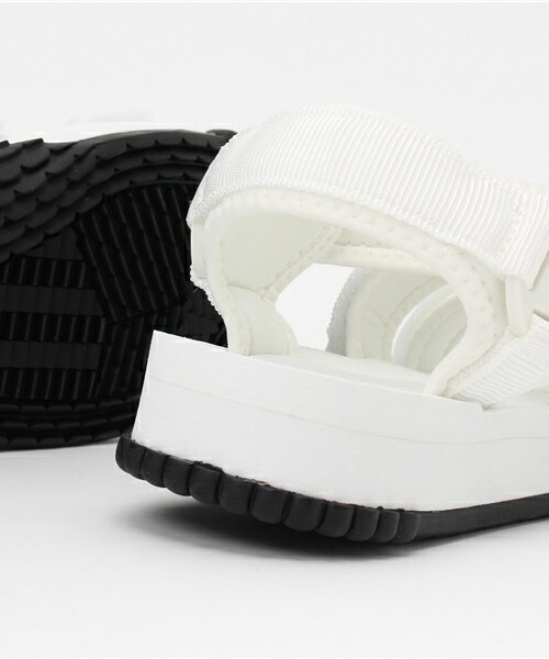 SHAKA（シャカ）の「ユニセックス シャカ ネオバンジー サンダル SHAKA NEO BUNGY SANDAL 433004（サンダル・メンズ・ホワイト/ベージュ/オリーブ・24cm/25cm/28cm/23cm）」の9枚目の写真