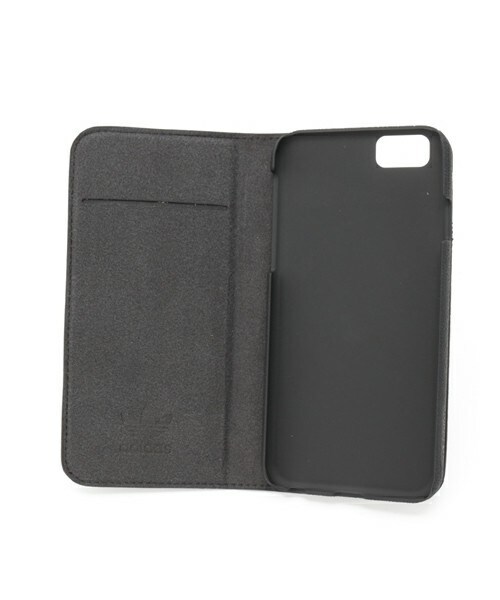 adidas(アディダス)の「アディダス オリジナルス アイフォンケース スネークスキン adidas Booklet Case iPhone 6/6S Snake(スマホケース/カバー・メンズ・ブラック・ONE SIZE)」の5枚目の写真