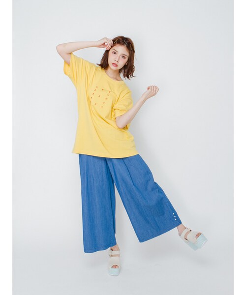 merry jenny(メリージェニー)の「【merry jenny×パントビスコ】乙女に捧げるレクイエムTシャツ(トップス・レディース・オフホワイト/ブラック/ピンク/イエロー)」の11枚目の写真