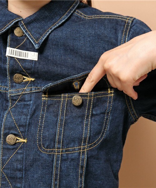Lee（リー）の「【Lee】101J JACKET（デニムジャケット・レディース・インディゴブルー・FREE）」の8枚目の写真