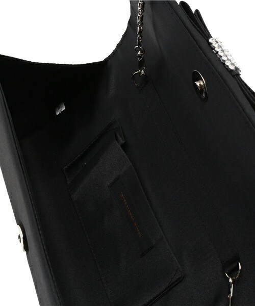 matelasse durer（マトラッセ デュレ）の「ﾘﾎﾞﾝﾌﾟﾘｰﾂPB（クラッチバッグ・レディース・ブラック/ベージュ・フリー）」の6枚目の写真