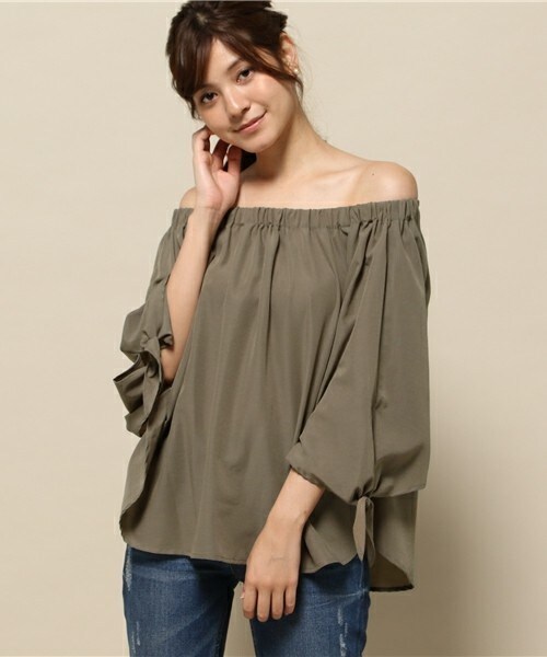 INTERPLANET（インタープラネット）の「フィブリルサテンスモック（シャツ/ブラウス・レディース・オフホワイト/モカ/ネイビー・FREE）」の3枚目の写真