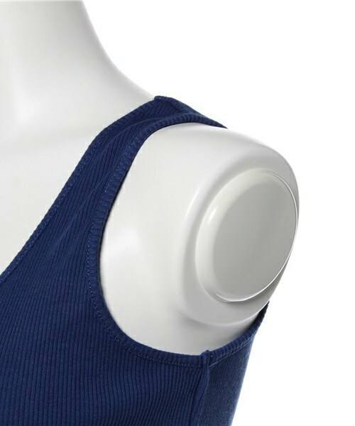 archives（アルシーヴ）の「吸水速乾テレコタンクトップ（タンクトップ・レディース・オフホワイト/ブラック/グレー/ブルー/ネイビー・MEDIUM）」の8枚目の写真