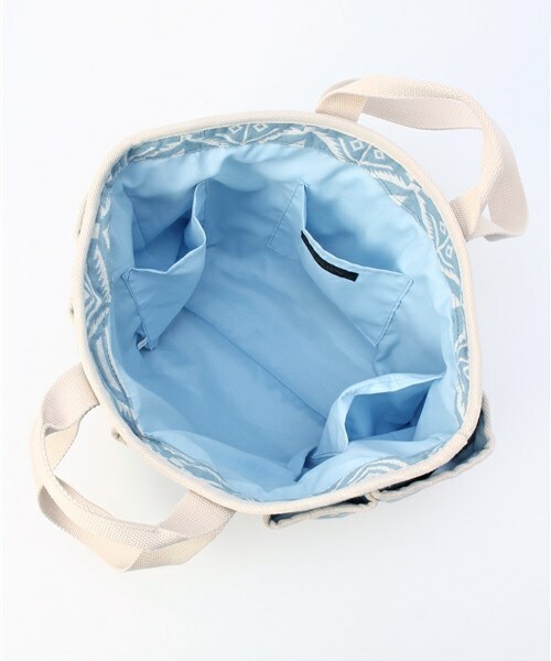 INTERPLANET WINGS(インタープラネットウィング)の「ガーデントート(トートバッグ・レディース・ブラック/サックスブルー・フリー)」の9枚目の写真