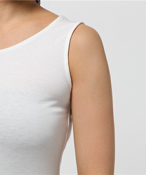 INTERPLANET（インタープラネット）の「【接触冷感】クールタンクトップ（タンクトップ・レディース・オフホワイト/ブラック/ベージュ/カーキ/キャメル・FREE）」の10枚目の写真