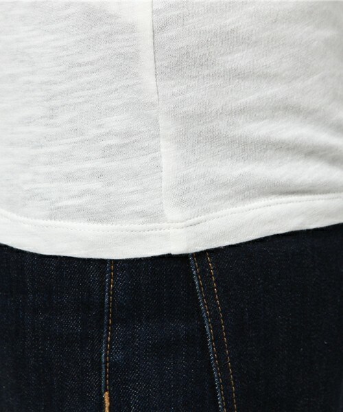 archives（アルシーヴ）の「ポケ付Vプルオーバー（Tシャツ/カットソー・レディース・オフホワイト/ブラック/グレー/ベージュ/カーキ/レッド・MEDIUM）」の13枚目の写真