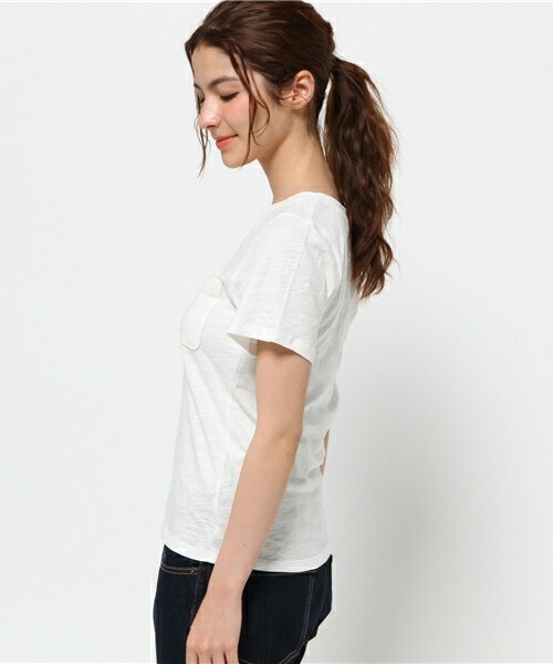 archives（アルシーヴ）の「ポケ付Vプルオーバー（Tシャツ/カットソー・レディース・オフホワイト/ブラック/グレー/ベージュ/カーキ/レッド・MEDIUM）」の8枚目の写真