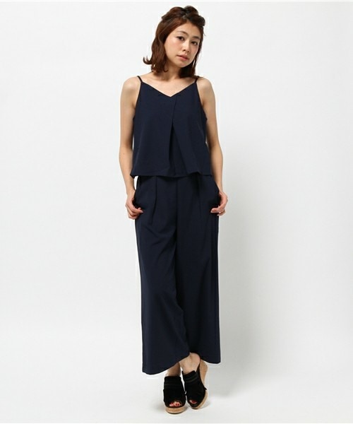 archives（アルシーヴ）の「キャミ＋ワイドパンツセットアップ（つなぎ/オールインワン・レディース・アイボリー/ブラック/ネイビー/オレンジ・MEDIUM）」の3枚目の写真