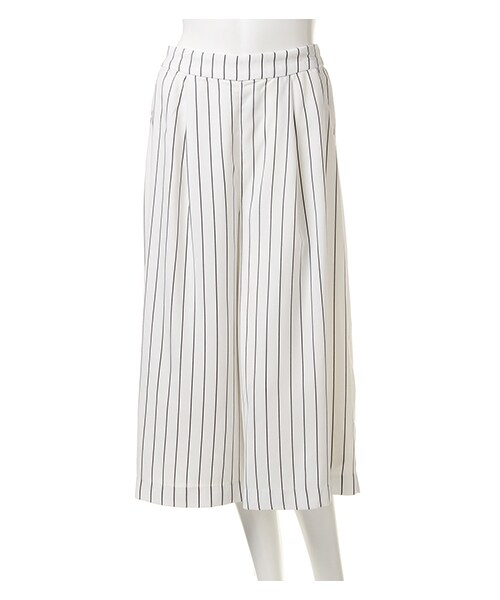 INGNI（イング）の「JZノースリTOPS＋ガウチョパンツ／SET（トップス・レディース・ｵﾌﾎﾜｲﾄ/ｵﾌﾎﾜｲﾄ/ｽﾄﾗｲﾌﾟ/ﾋﾟﾝｸﾍﾞｰｼﾞｭ/ｺﾝ/ｽﾄﾗｲﾌﾟ/ｷｬﾒﾙ/ﾗｲﾄﾌﾞﾗｳﾝ/ﾚｰｽ/ｸﾛ・M）」の8枚目の写真