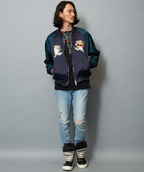 DIET BUTCHER(ダイエットブッチャー)の「DIET BUTCHER SLIM SKIN ダメージル-ズフィットデニム(デニムパンツ・メンズ・ダークブルー・1/2)」の4枚目の写真