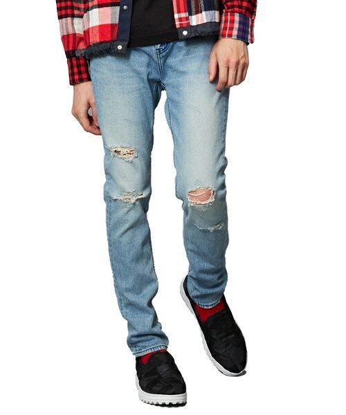 DIET BUTCHER(ダイエットブッチャー)の「DIET BUTCHER SLIM SKIN ダメージル-ズフィットデニム(デニムパンツ・メンズ・ダークブルー・1/2)」の1枚目の写真