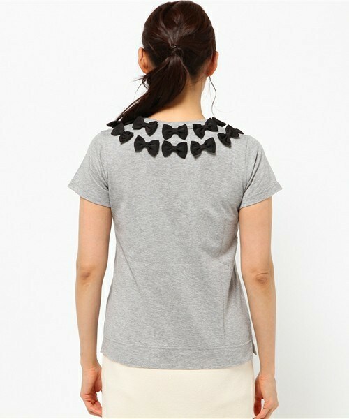 美品Tu es mon TRESORトレゾア.リボンTシャツ Tu es mon TRESOR（トゥ エ モン トレゾア）の「Tu es mon TRESOR