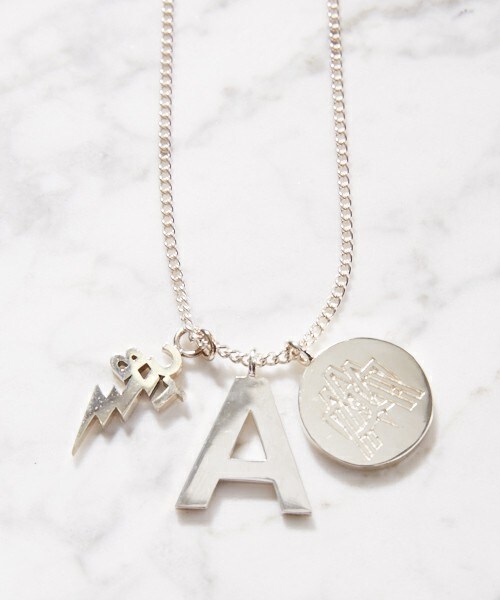 AMBUSH（アンブッシュ）の「AMBUSH 『TCB』チャームネックレス