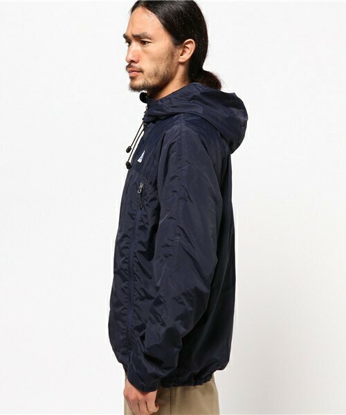 Cape HEIGHTS(ケープハイツ)の「Cape Heights PARMETER JACKET (マウンテンパーカー・メンズ・オリーブ/ネイビー・M/L)」の3枚目の写真