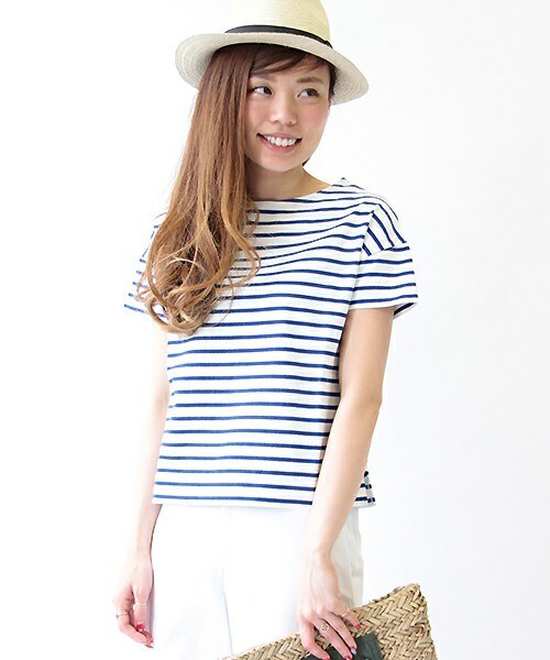 FREDY&GLOSTER(フレディアンドグロスター)の「21/2 度詰天竺半袖プルオーバーカットソー(Tシャツ/カットソー・レディース・ホワイト系その他/ネイビー/ブルー系その他・36/38)」の3枚目の写真