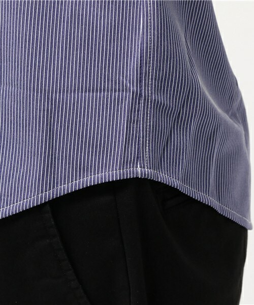 CROWDED CLOSET(クラウデッドクローゼット)の「ビジネスシャツ【ワイシャツ】ポリエステルジャージーストライプ柄ショートスリーブニットシャツ(シャツ/ブラウス・メンズ・ネイビー/サックスブルー・SMALL/MEDIUM/LARGE/LL)」の8枚目の写真