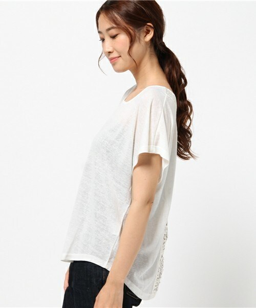 INTERPLANET WINGS（インタープラネットウィング）の「かぎ針コクーンカットソー（Tシャツ/カットソー・レディース・オフホワイト/ブラック/カーキ/オレンジ・FREE）」の6枚目の写真