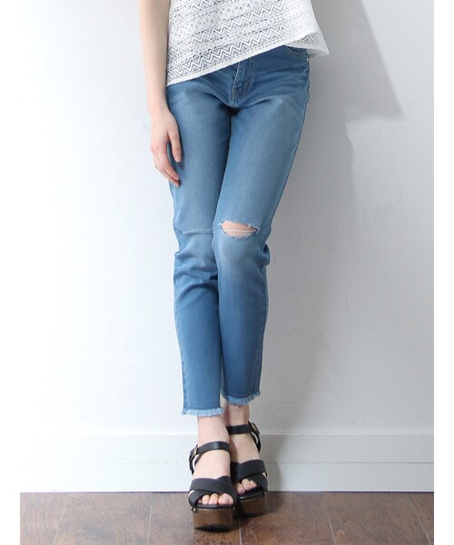 Honeys（ハニーズ）の「ダメージスキニーパンツ（パンツ・スキニー・レディース・オフ/ブラック/ライトブルー/ブルー・Ｓ/Ｍ/Ｌ）」の3枚目の写真