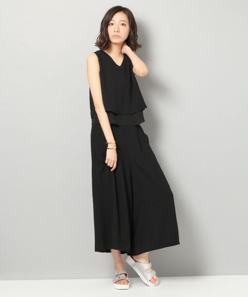 LOWRYS FARM(ローリーズファーム)の「ノースリーブ*スカンツ2P(ワンピース/ドレス・ブラック/カーキ・M/L)」の1枚目の写真