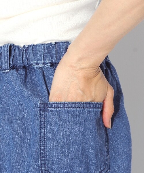 niko and...（ニコアンド）の「8オンスデニムクロプス裾フリンジパンツ（パンツ・ブルー/インディゴ・M/L）」の9枚目の写真