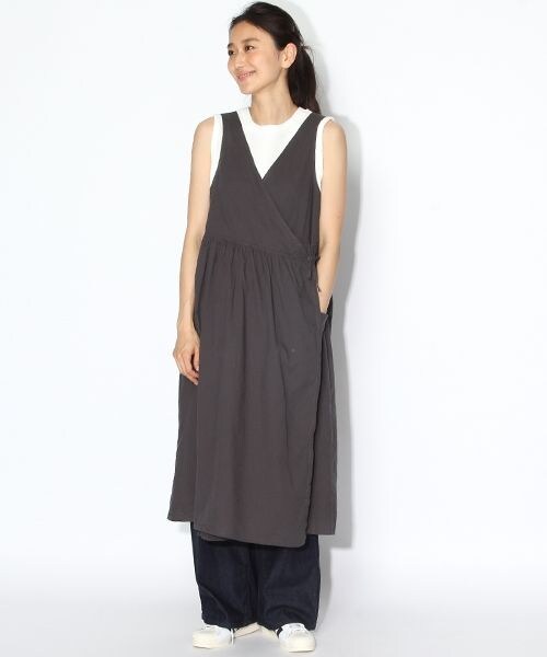 niko and...（ニコアンド）の「綿コードカシュクールワンピース（ワンピース/ドレス・ホワイト/チャコール・M/L）」の3枚目の写真
