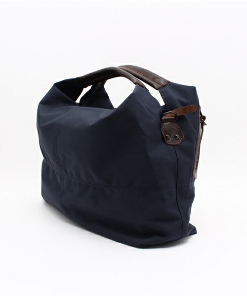 Butler Verner Sails(バトラーヴァーナーセイルス)の「コーデュラナイロンエディターズショルダー(その他・メンズ・BLK/NVY・FREE)」の3枚目の写真