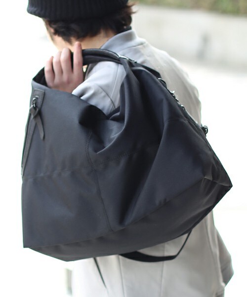 Butler Verner Sails(バトラーヴァーナーセイルス)の「コーデュラナイロンエディターズショルダー(その他・メンズ・BLK/NVY・FREE)」の1枚目の写真