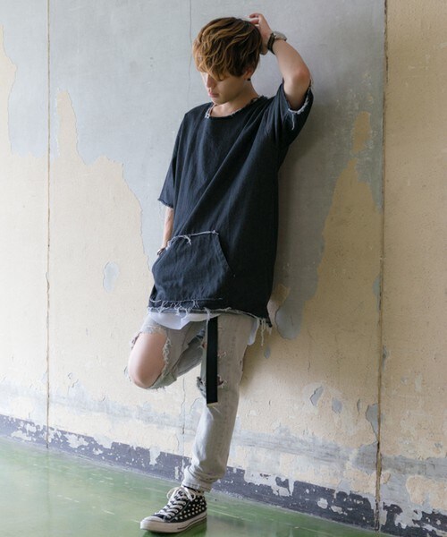 CASPER JOHN AIVER（キャスパージョンアイバー）の「CASPER JOHN AIVER  裾ダメージデニムプルオーバーシャツ（シャツ/ブラウス・メンズ・ブラック系その他/インディゴブルー・FREE）」の9枚目の写真