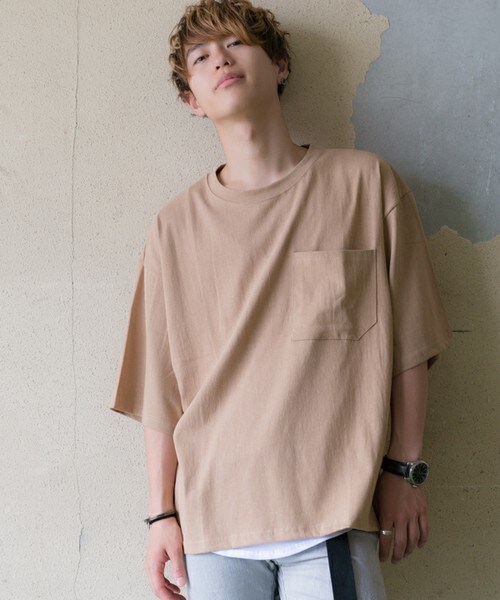 CASPER JOHN AIVER（キャスパージョンアイバー）の「CASPER JOHN AIVER　フェードカラービッグT/ポケット付き（Tシャツ/カットソー・メンズ・ホワイト/ブラック/グレー/ベージュ/カーキ・FREE）」の4枚目の写真