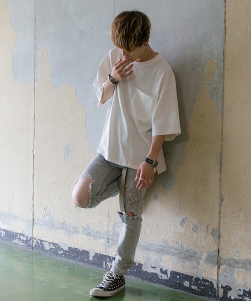 CASPER JOHN AIVER（キャスパージョンアイバー）の「CASPER JOHN AIVER　フェードカラービッグT/ポケット付き（Tシャツ/カットソー・メンズ・ホワイト/ブラック/グレー/ベージュ/カーキ・FREE）」の16枚目の写真