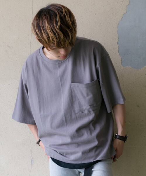 CASPER JOHN AIVER（キャスパージョンアイバー）の「CASPER JOHN AIVER　フェードカラービッグT/ポケット付き（Tシャツ/カットソー・メンズ・ホワイト/ブラック/グレー/ベージュ/カーキ・FREE）」の3枚目の写真