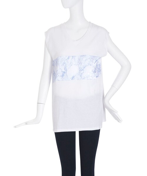 EMODA(エモダ)の「MARBLE PRINTタンクトップ(トップス・レディース・ホワイト/ブラック・F)」の4枚目の写真