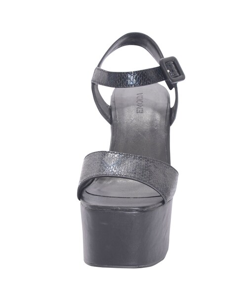 EMODA（エモダ）の「パイソンBULKY SANDALS（シューズ・レディース・ホワイト/ブラック・S/M/L）」の5枚目の写真