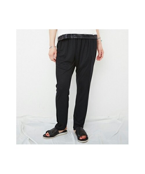 SLADKY（スラドキー）の「スラドキー　テンセル　ジョッパーズパンツ（その他パンツ・レディース・レッド/ブラック・38）」の2枚目の写真