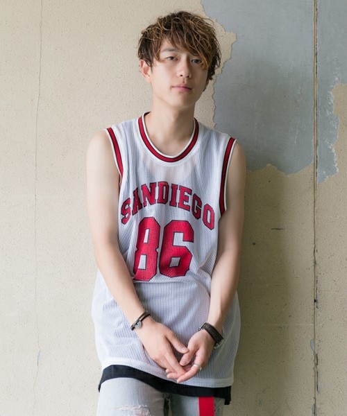 CASPER JOHN AIVER（キャスパージョンアイバー）の「CASPER JOHN