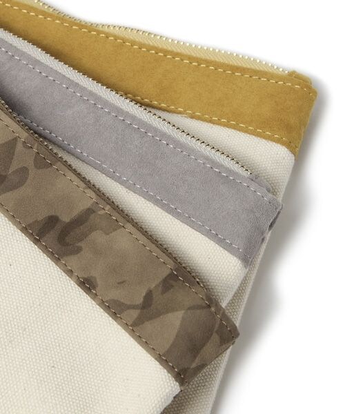 studio CLIP（スタディオクリップ）の「クラッチ付きダブルリングトートバッグ（バッグ・迷彩/グレー/マスタード・F）」の17枚目の写真