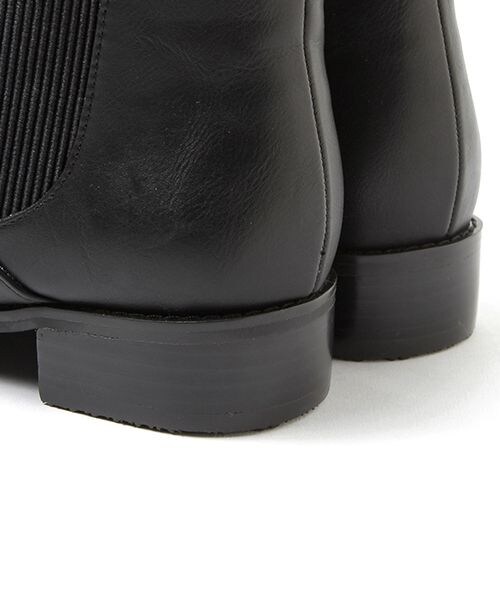 studio CLIP(スタディオクリップ)の「フェイクレザーサイドゴアブーツ(シューズ・ブラック/ブラウン/ベージュ・M/L/LL(WEB限定))」の13枚目の写真