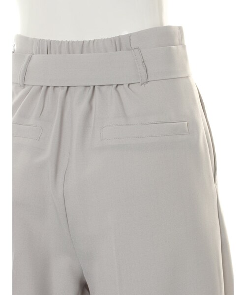 31 Sons de mode（トランテアン　ソン　ドゥ　モード）の「★新作★ベルト付フレアワイドパンツ（パンツ・レディース・オフホワイト/ベージュ/ライトグレー・36/38）」の8枚目の写真