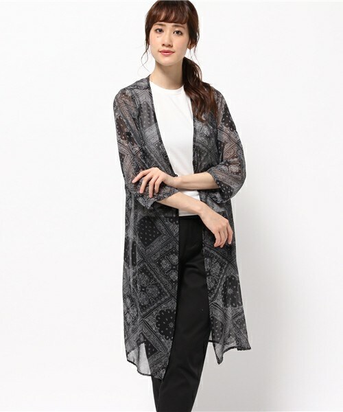 archives（アルシーヴ）の「バンダナ柄ガウン（カーディガン/ボレロ・レディース・オフホワイト/ブラック・MEDIUM）」の2枚目の写真