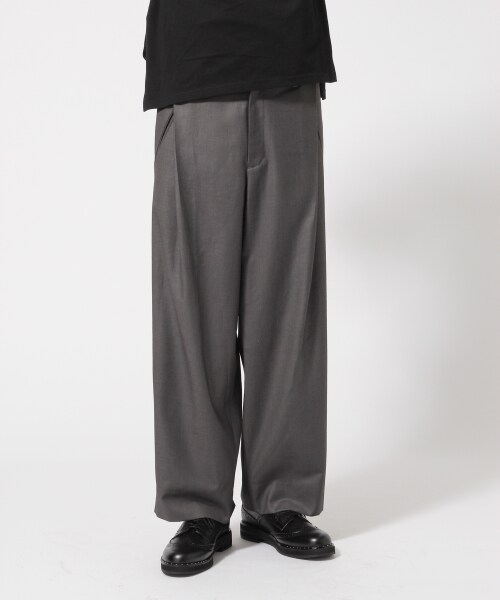 HARE（ハレ）の「タックワイドトラウザー（パンツ・ブラック/グレー/ブラウン・S/M/L）」の2枚目の写真