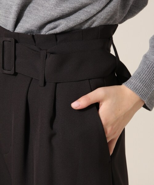 LOWRYS FARM（ローリーズファーム）の「★WEB先行予約アイテム★キャリーマンワイドパンツ（パンツ・オフ/ブラック/ピンク/ネイビー・F）」の9枚目の写真