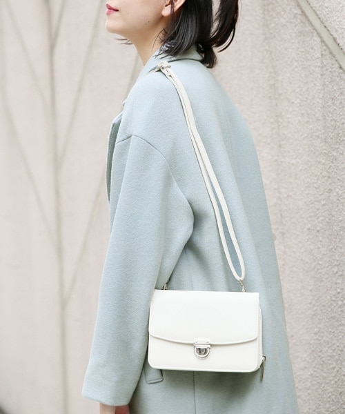 LOWRYS FARM(ローリーズファーム)の「★WEB先行予約アイテム☆5WAYショルダーBAG(バッグ・オフ/ブラック/レッド/ベージュ・ナシ)」の1枚目の写真