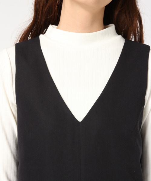 GLOBAL WORK(グローバルワーク)の「Vネックオールインワン(ワンピース/ドレス・ブラック/ベージュ/ネイビー・M/L)」の8枚目の写真