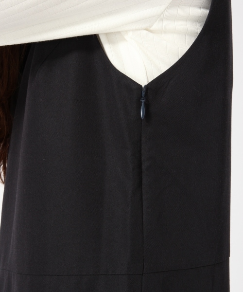 GLOBAL WORK(グローバルワーク)の「Vネックオールインワン(ワンピース/ドレス・ブラック/ベージュ/ネイビー・M/L)」の13枚目の写真