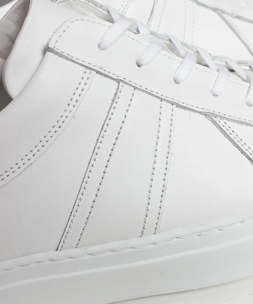 MEN'S BIGI（メンズビギ）の「【2016-17 A/W新作】ZUO(ズオ)別注 レザースニーカー/JAPN MADE(日本製)（スニーカー・メンズ・ホワイト/キャメル・M/L）」の8枚目の写真