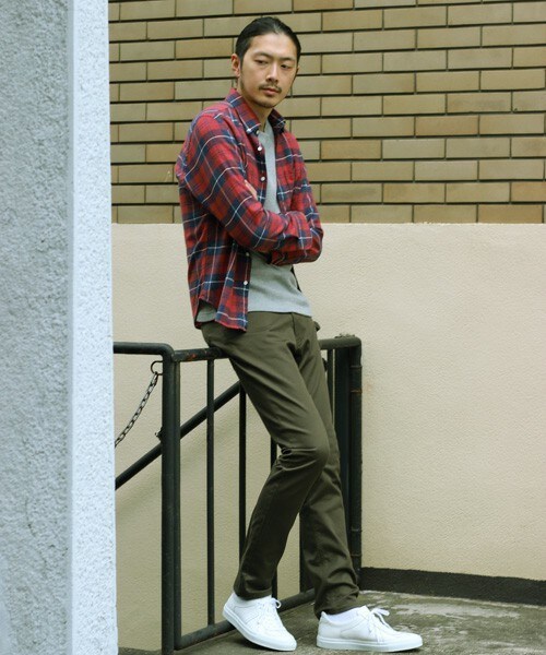 ESSENTIAL GARMENT MEN'S BIGI(エッセンシャルガーメントメンズビギ)の「【2016-17 A/W新作】5Pスリムテーパードパンツ/ストレッチ素材(チノパンツ・メンズ・ブラック/トップグレー/ベージュ/カーキ/ネイビー・SS/S/M/L)」の14枚目の写真