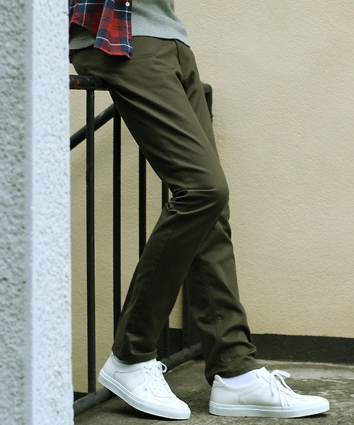 ESSENTIAL GARMENT MEN'S BIGI(エッセンシャルガーメントメンズビギ)の「【2016-17 A/W新作】5Pスリムテーパードパンツ/ストレッチ素材(チノパンツ・メンズ・ブラック/トップグレー/ベージュ/カーキ/ネイビー・SS/S/M/L)」の1枚目の写真