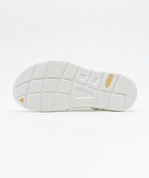 KEEN(キーン)の「レディース キーン ユニークサンダル ホワイト KEEN UNEEK W-STAR WHITE 1014100(サンダル・レディース・ホワイト・22.5cm/23cm/23.5cm/24cm/24.5cm)」の3枚目の写真